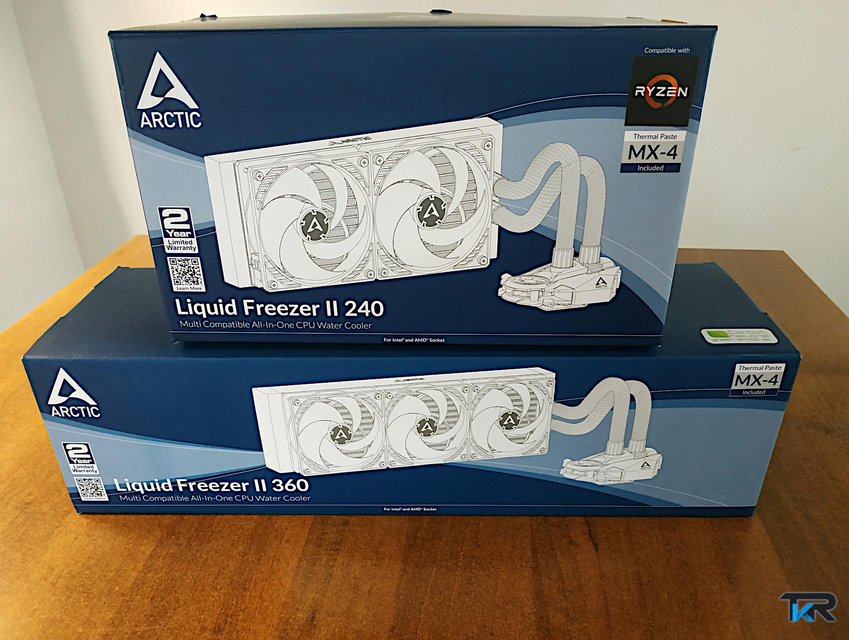 Arctic Liquid Freezer II 240 e 360 Review : Performance e Stile